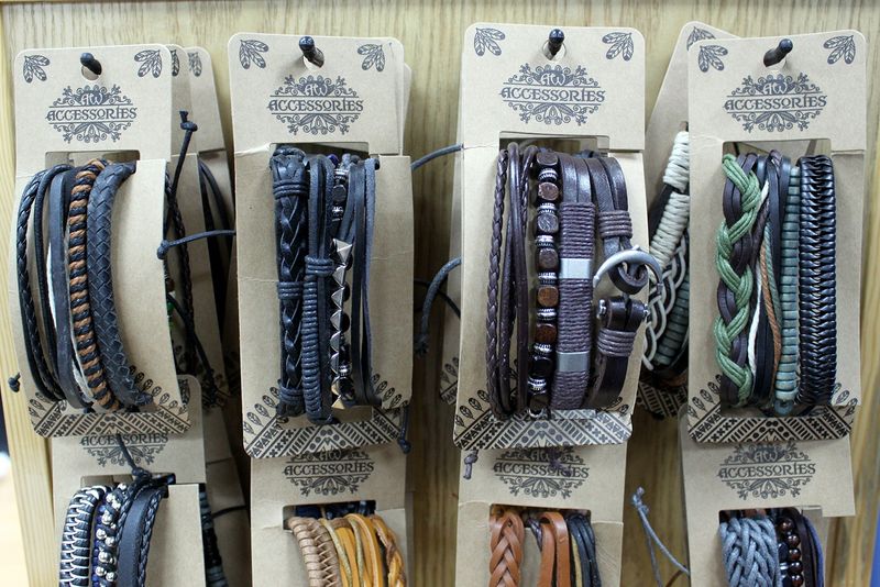 Paquets de Bracelets pour Hommes - Métal et Cuir (assortis)