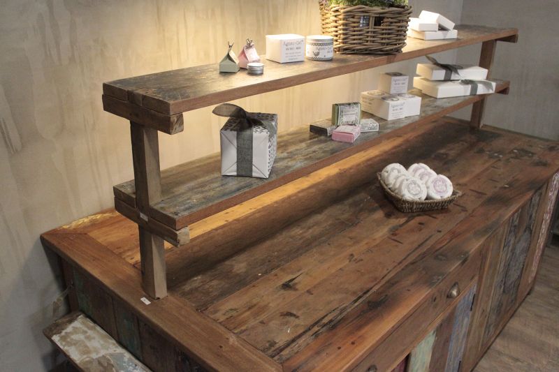 A&C Grande Table de présentation centrale 207x97x80cm