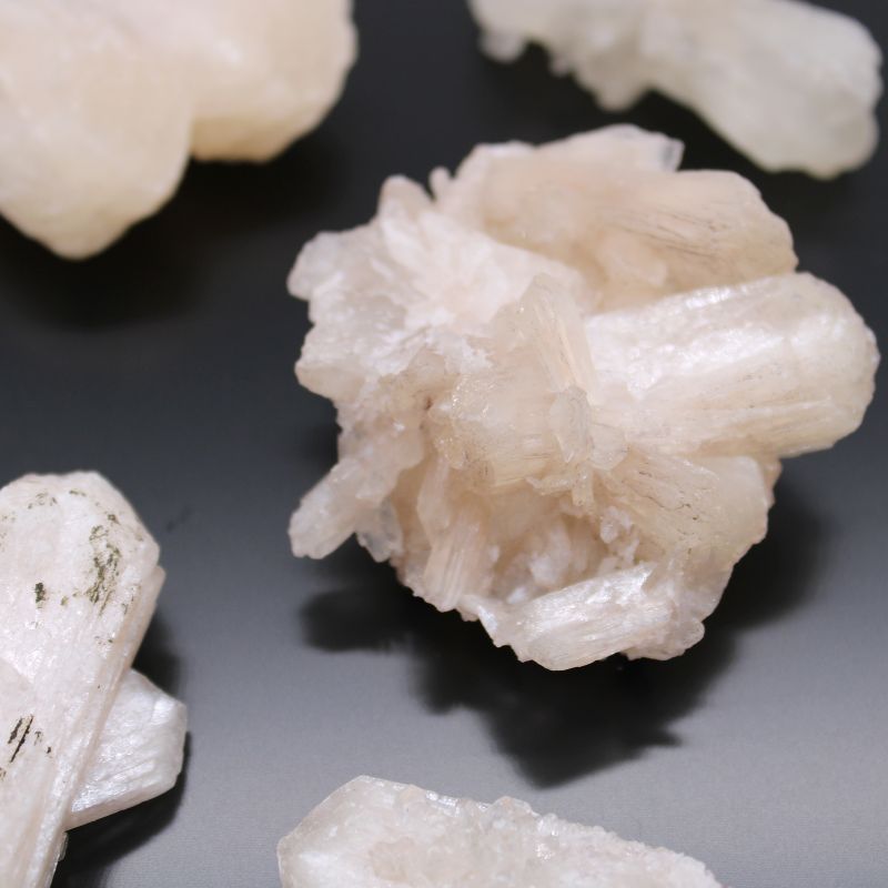 Combinaison de Stilbite et Appophyllite 20-30mm