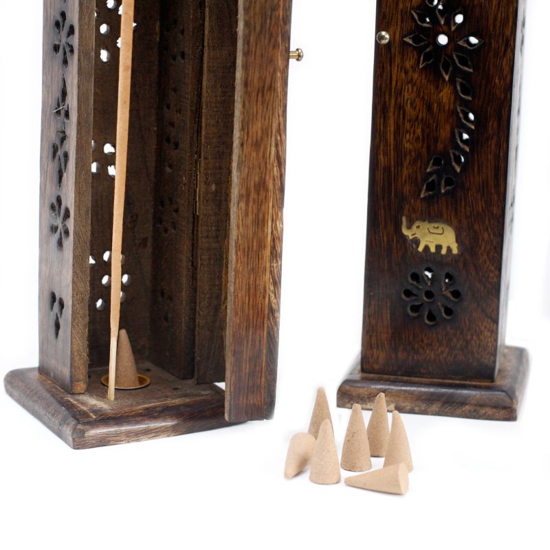 Tour d'encens carrée Bois de manguier - Incrustation en laiton
