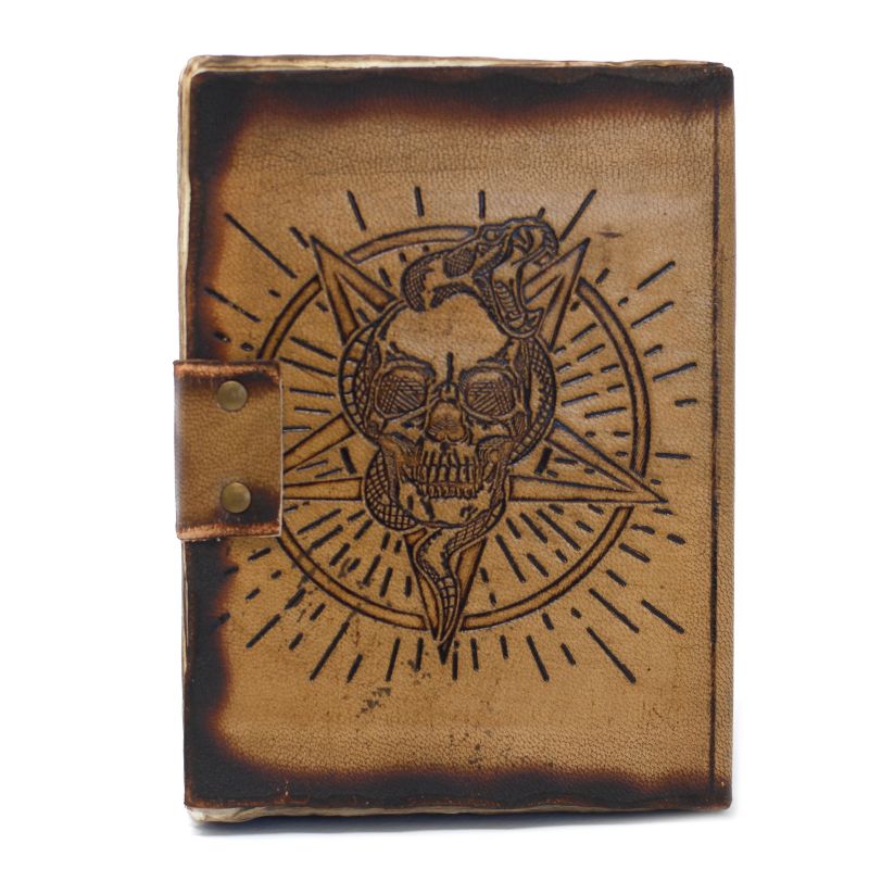 Carnet En Cuir Pentagramme et Crâne Avec Détails De Brûlures (7x5")