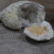 Géode Calcite - 10-12 cm