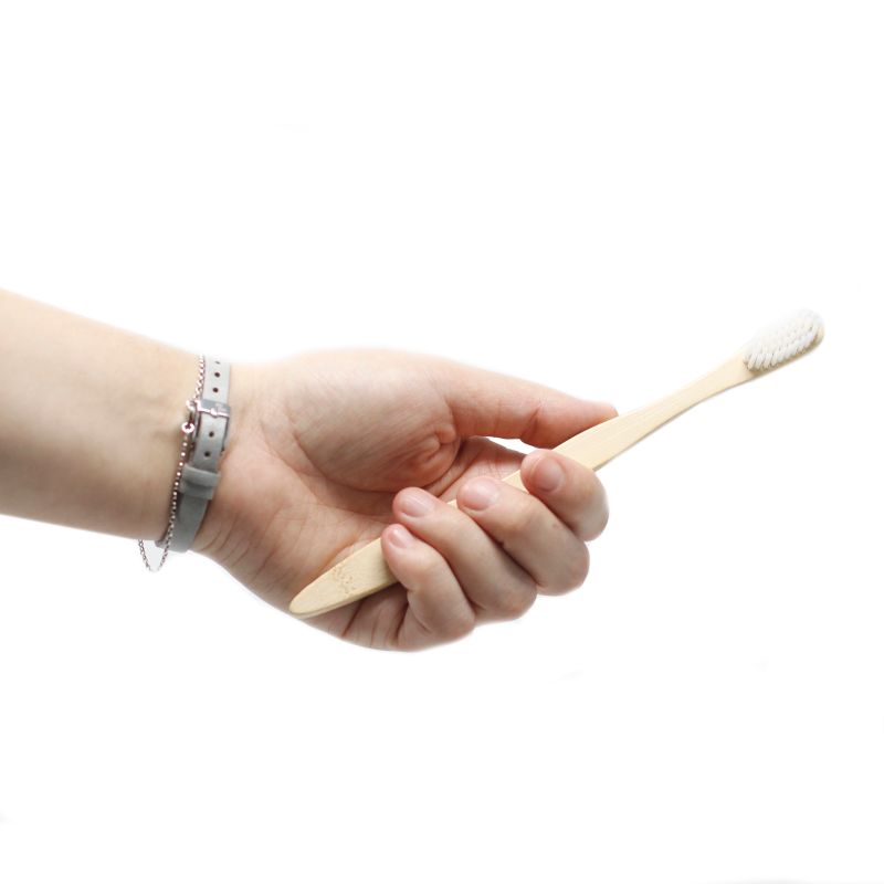 Pack Familial de 4 Brosse à Dents en Bambou - Blanc - médium
