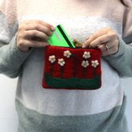 Pochette en feutre naturel (asst) - Fleurs Jardin