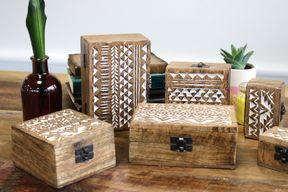Boîte en Bois Délavée Blanc - 6x4 Design Aztec
