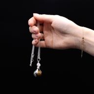 Pendentif Mains Guérissantes en Pierres Précieuses - Oeil de Tigre