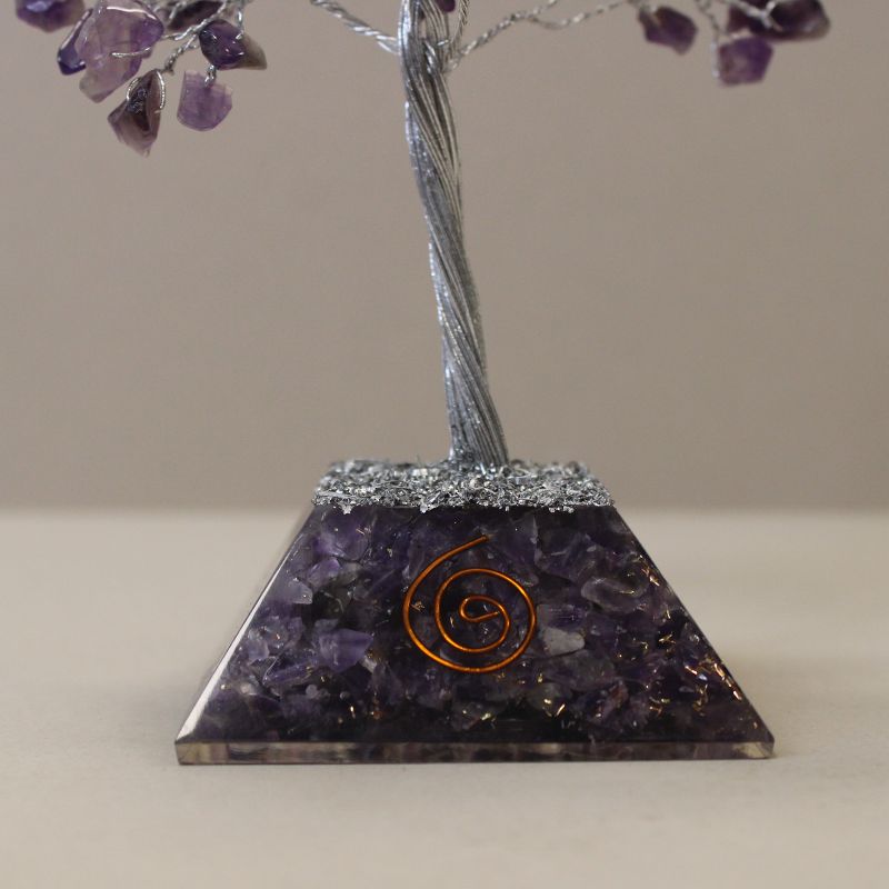 Arbre de pierres précieuses avec base en Orgonite - 160 pierres - Améthyste