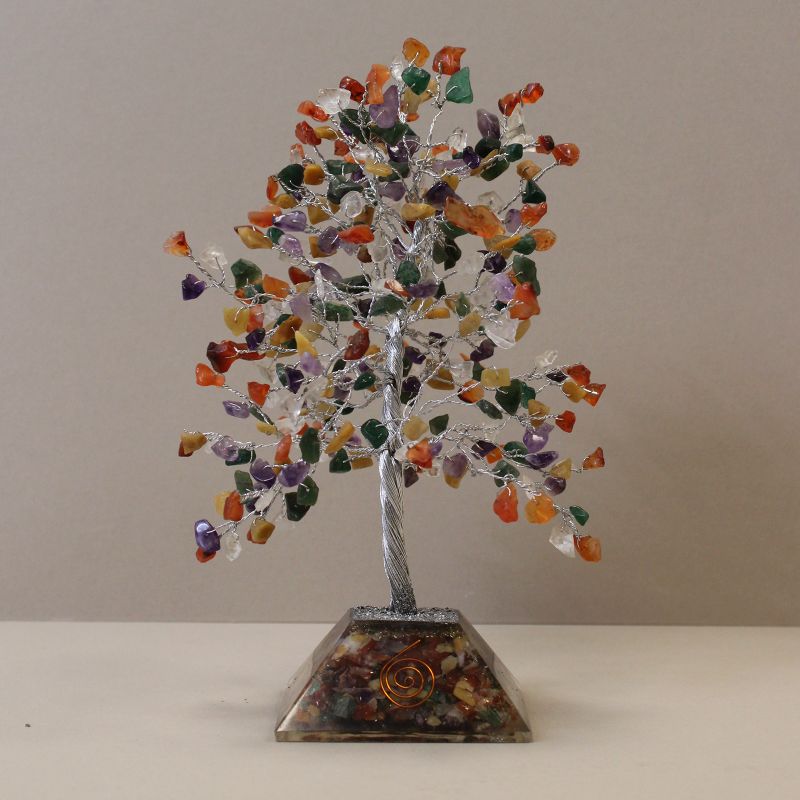 Arbre de pierres précieuses avec base en Orgonite - 320 pierres - Multi