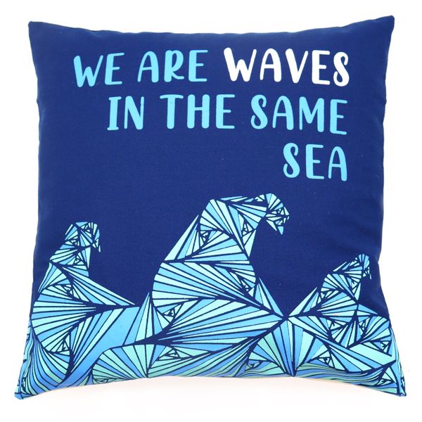Housse de coussin en coton imprimé - We are Waves - Gris, bleu et naturel