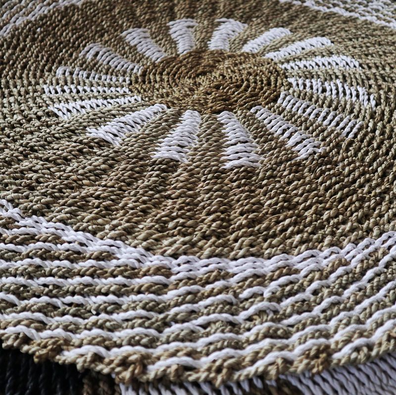 Tapis en Jonc de Mer Rond Blanc & Tan - Soleil Intérieur - 1m