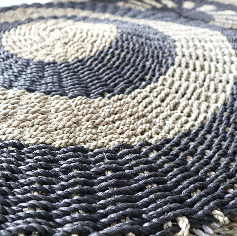 Tapis en Jonc de Mer Rond Noir & Tan - Cercles - 1m