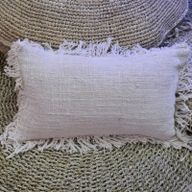 Coussin en lin 30x50cm avec frange