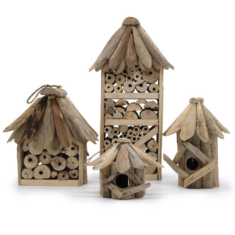 Boîte en hauteur pour abeilles et insectes en bois flotté