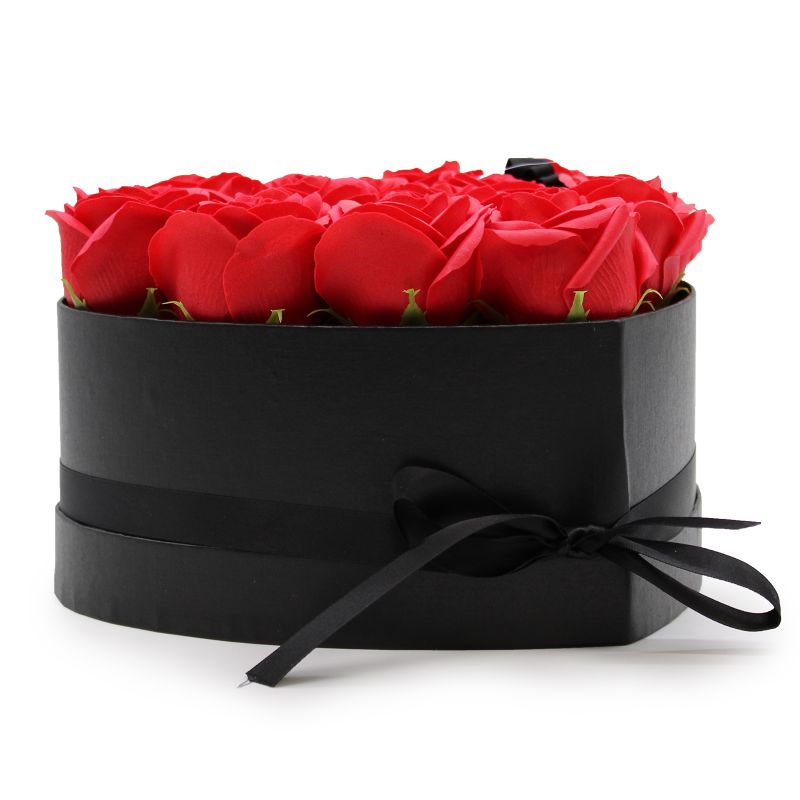 Bouquet Cadeau Fleur de Savon - 13 Roses Rouges - Coeur