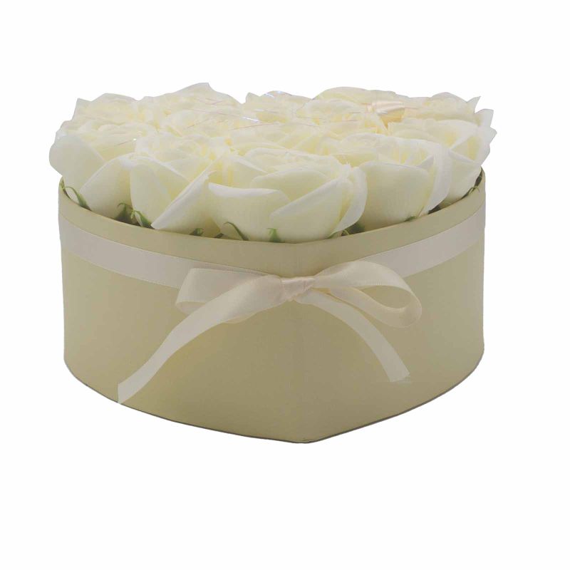 Bouquet Cadeau Fleur de Savon - 13 Roses Crème - Coeur