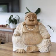 Statue de Bouddha Sculptée à la Main - 30cm Heureux - Blanchi