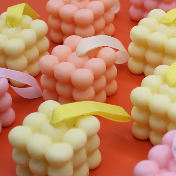 Savons de Massage emballés dans une boîte - Pêche et Citron