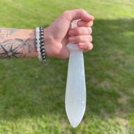 Couteau Rituel Sélénite Lrg - Spirale (25cm)