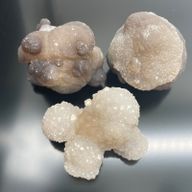 Échantillons minéraux - Calsidone (environ 100 pièces)