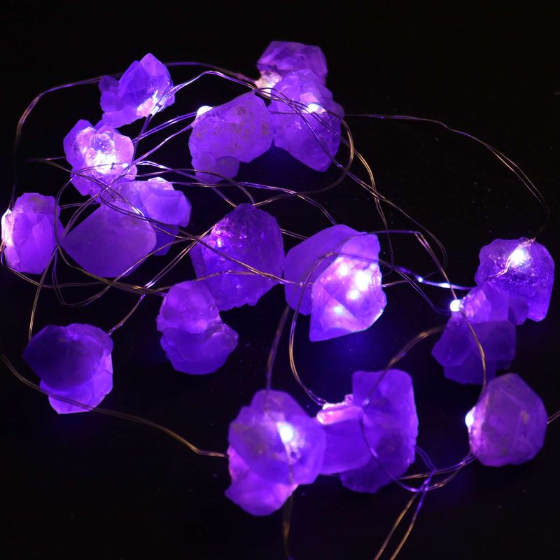 Lumières d'Enchantement en Pierres Précieuses - Amethyste