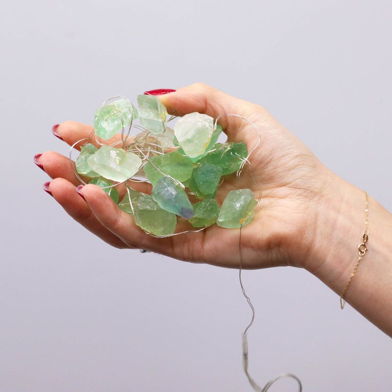 Lumières d'Enchantement en Pierres Précieuses - Cristal de Jade