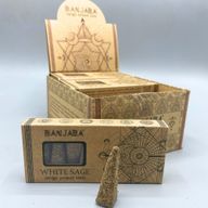 Cônes Pyramidaux Banjara Smudge - Sauge Blanche
