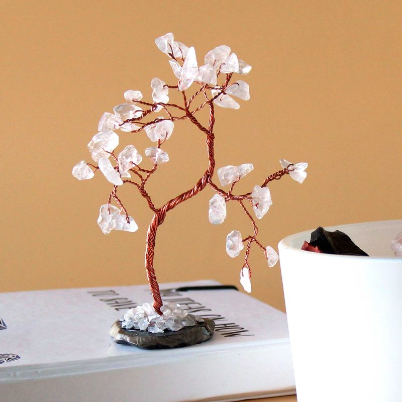 Arbre à Pierres Précieuses - Quartz Rocheux sur Base d'Agate Naturelle Noire (35 pierres)