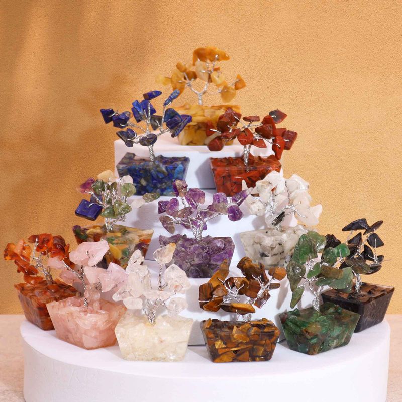 Mini Arbre de Pierres Précieuses sur Base d'Orgonite - Mélange Assorti (15 pierres)