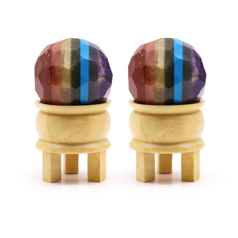 Boule de Guérison à Facettes en Pierres Précieuses & Support - Sept Chakras