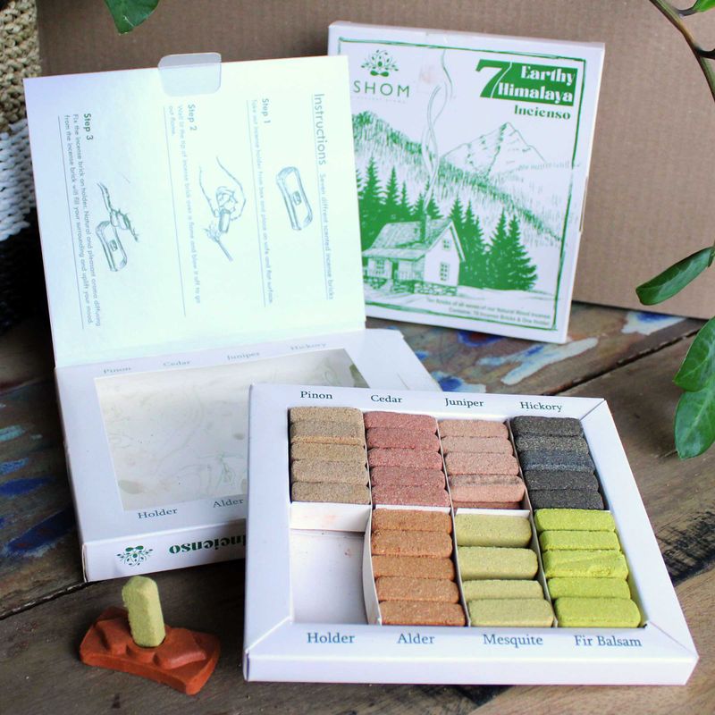 Coffret de 70 Briques D'Encens Naturel & Brûleur - 7 Encens Terreux de l'Himalaya