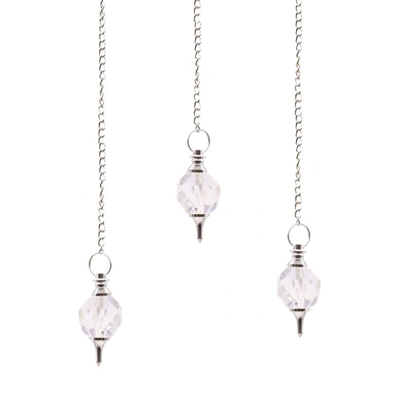 Pendule en Pierres Précieuses à Facettes - Quartz Rocheux