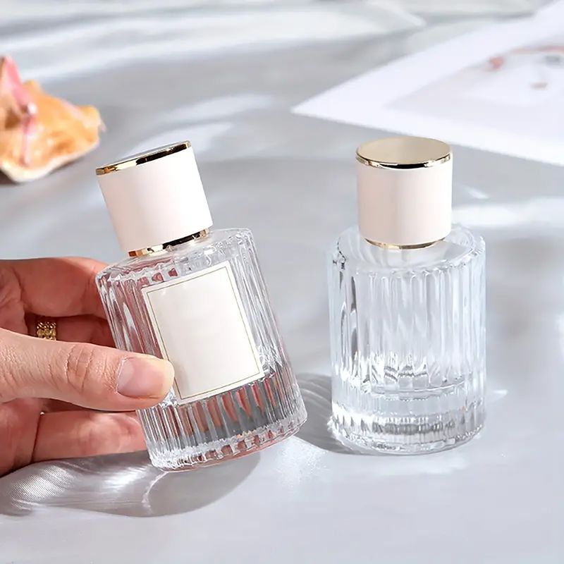 Bouteille Ronde Nervurée de 30ml, Vaporisateur et Bouchon - Rose Poudré