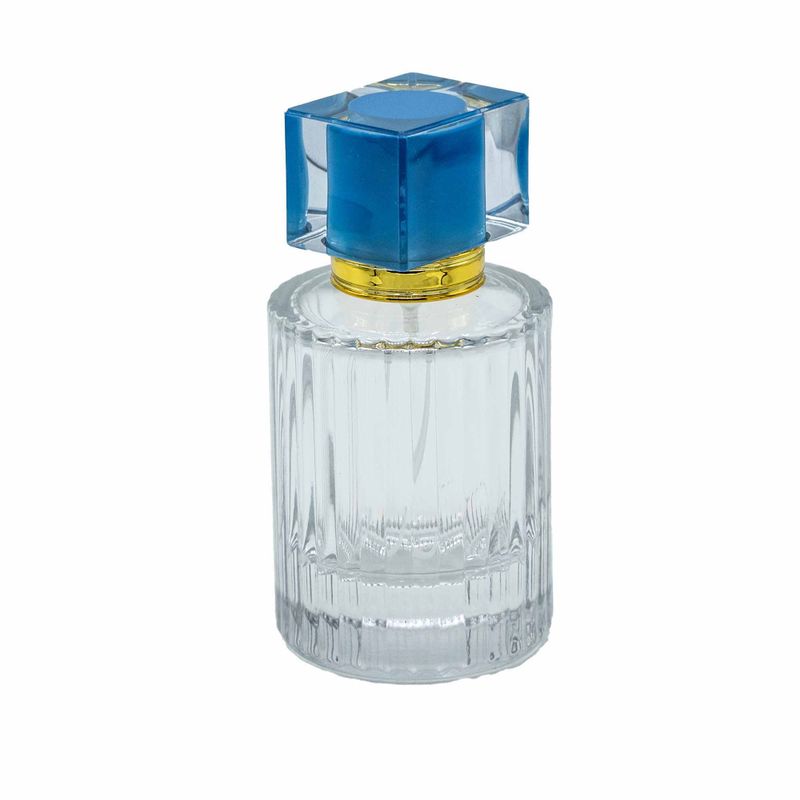 Bouteille Ronde Nervurée de 50ml, Vaporisateur et Bouchon - Bleu Poudré