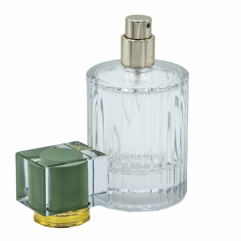 Bouteille Ronde Nervurée de 50ml, Vaporisateur et Bouchon - Vert
