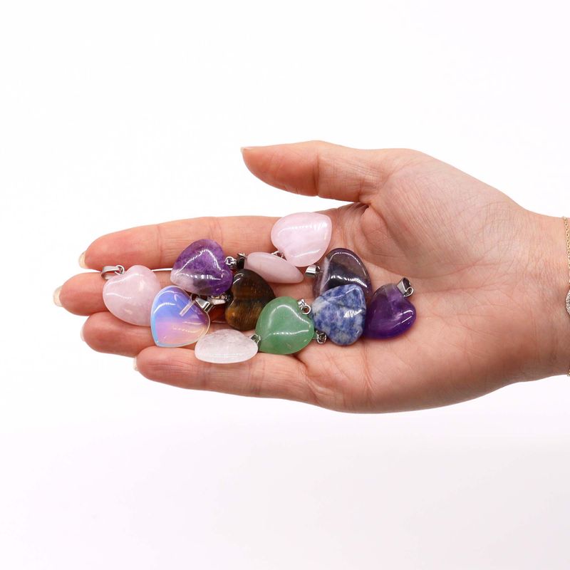 Pendentifs Coeur Pierres Précieuses (12 assortis) 20x6mm