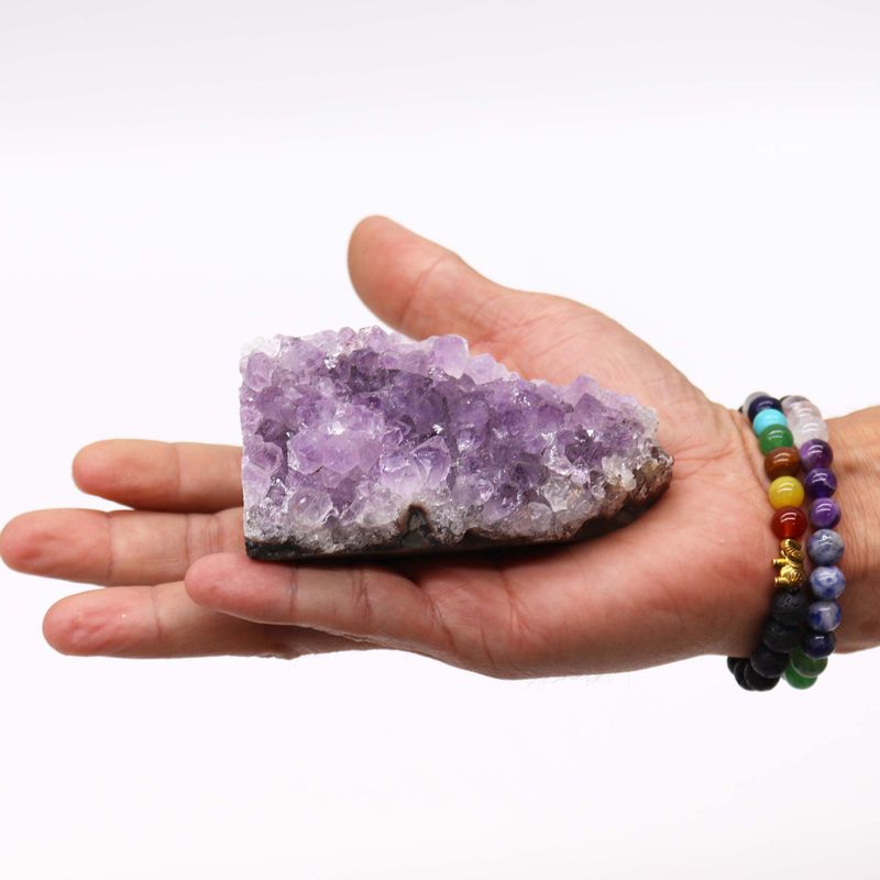 Améthyste Naturelle de Qualité Moyenne (environ 350-450gms 7.5-10cm)