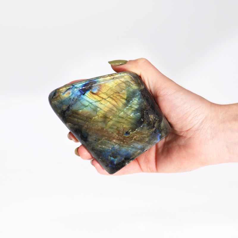 Grandes Pierres de Labradorite de Madagascar (environ 635-750g 80-110mm)