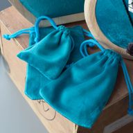 Petite Pochette en Velours 7x9cm