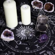 Nappe d'Autel Ésotérique à Franges - Horoscope