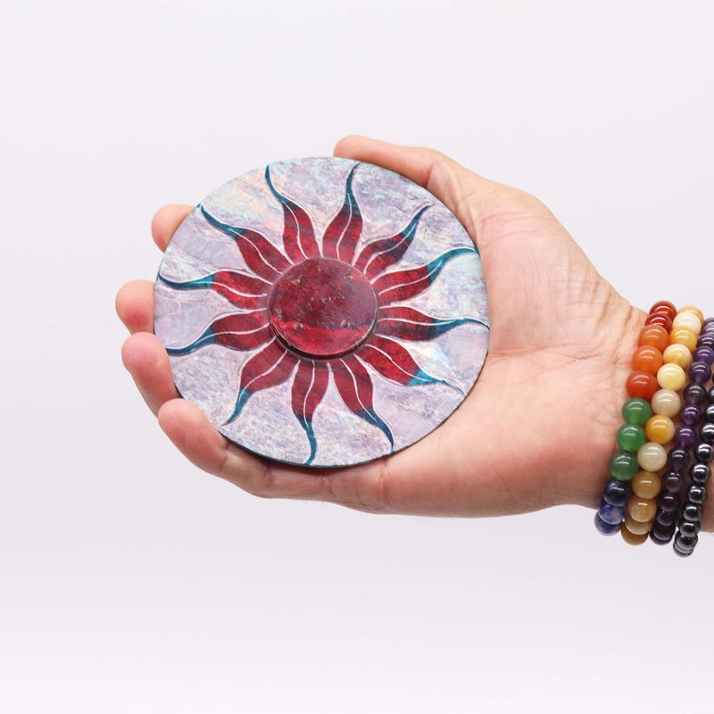 Porte-Encens Disque en Stéatite 10 cm - Fleur de Soleil (porte-5 bâtons)