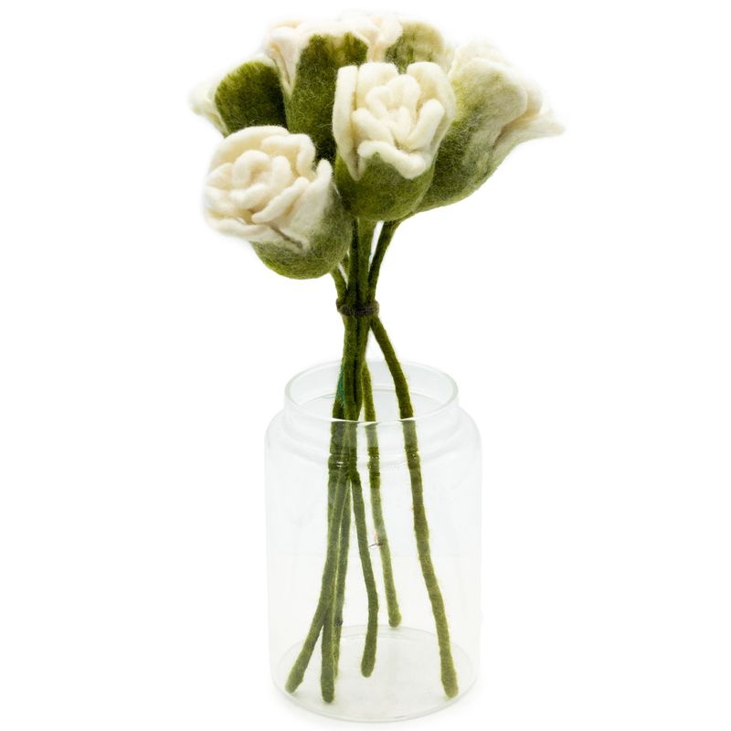 Fleurs en Feutrine - Roses Blanches