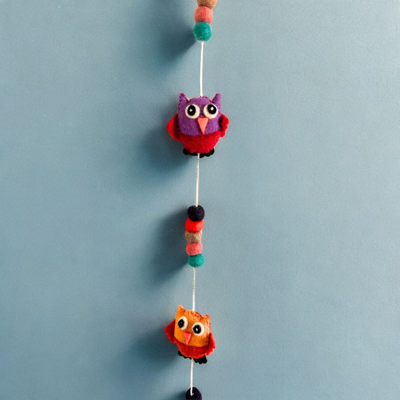 Tenture Murale en Feutre - Hiboux (couleurs aléatoires)