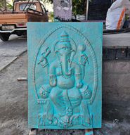 Grand Cadre en Ciment Fibré Ganpati Turquoise Relief - 0,7x1m