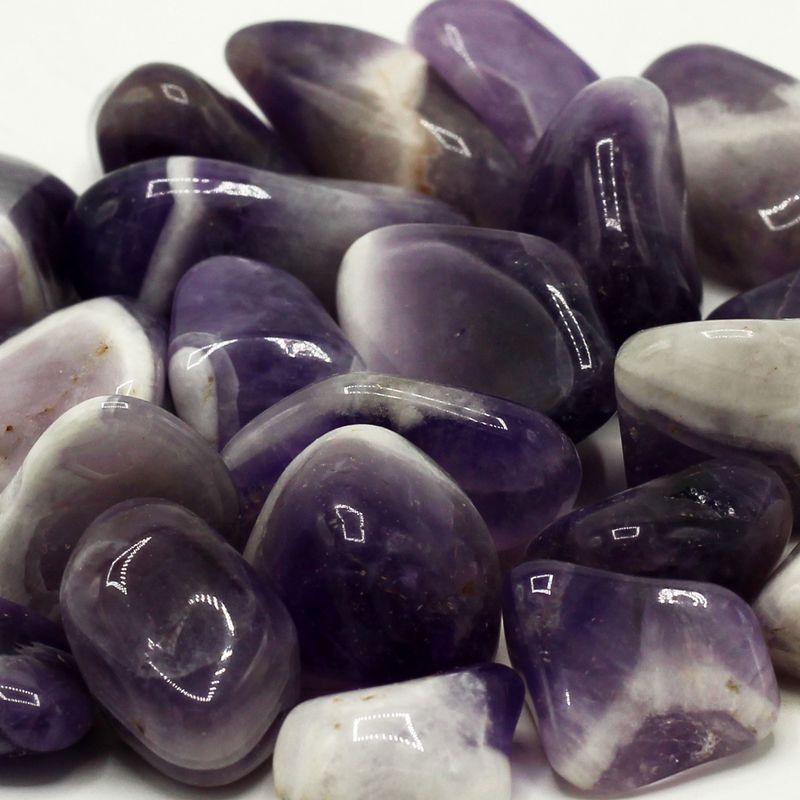 Amethyst Banded L (grade B)