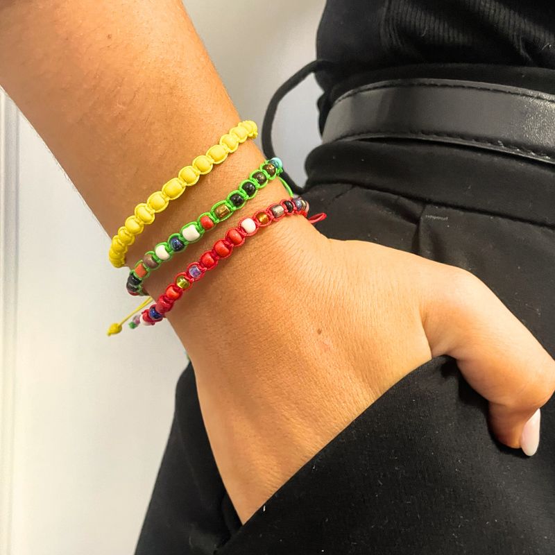 Bracelets d'Amitié Faits Main - Petites Perles (asst)