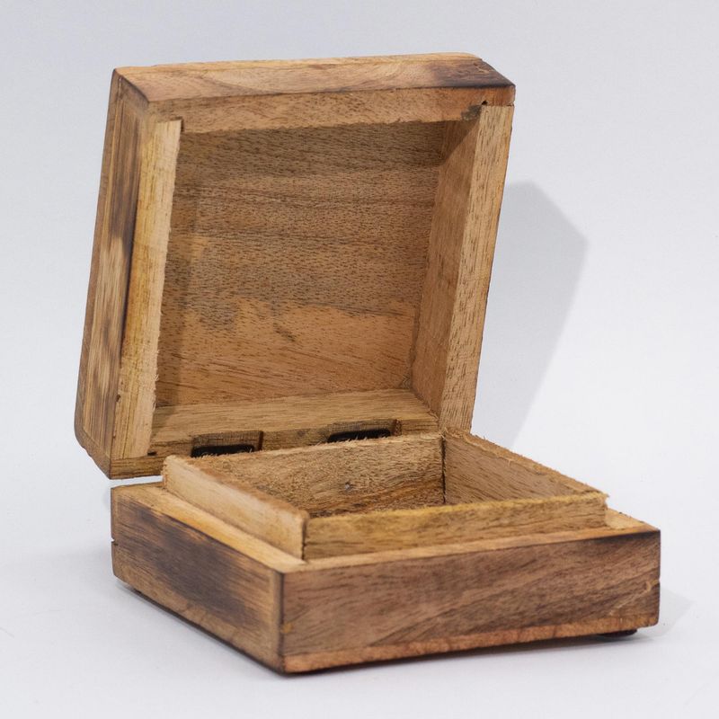 Cadeau Midsummer Madness d'une valeur de 77 € au prix de vente conseillé.