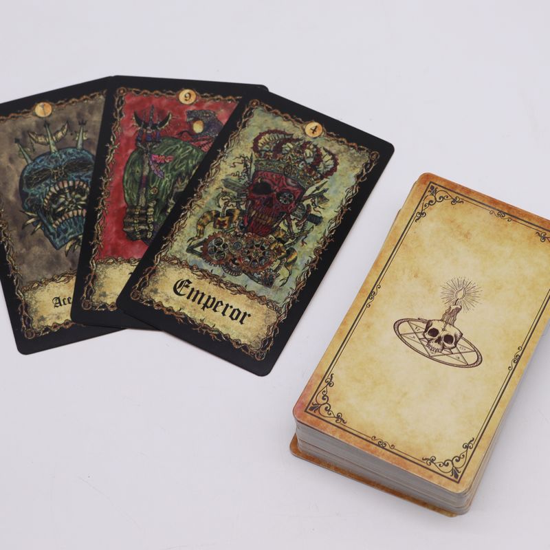 Cartes Divinatoires Gothiques (Design AW)