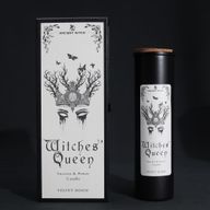 Bougie rituelle de la reine des sorcières et boîte cadeau papillon couronné sur fond noir
