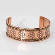 Bracelets à Larges Bandes en Cuivre avec Décor en Laiton (assortis)