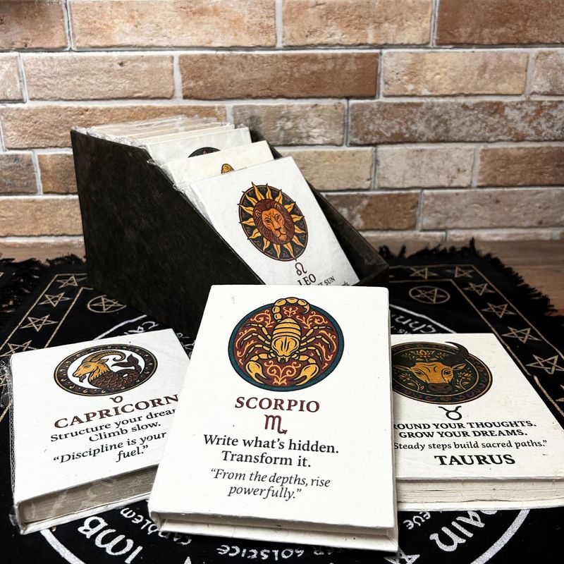 Carnets Moyen Style Tibet – Signes Astrologiques – avec Présentoir